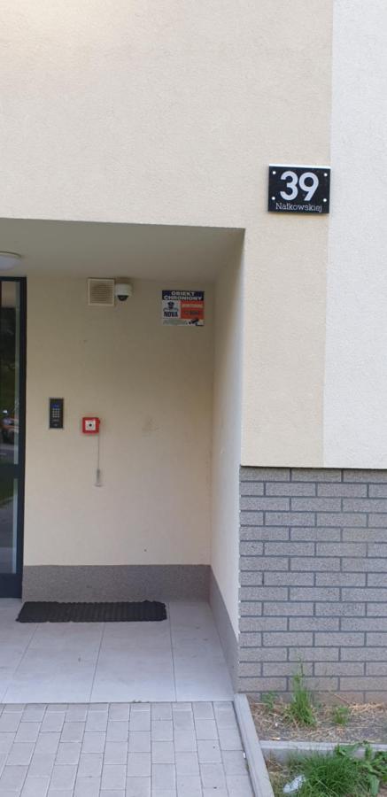 Apartamenty Podzamcze Walbrzych Bagian luar foto