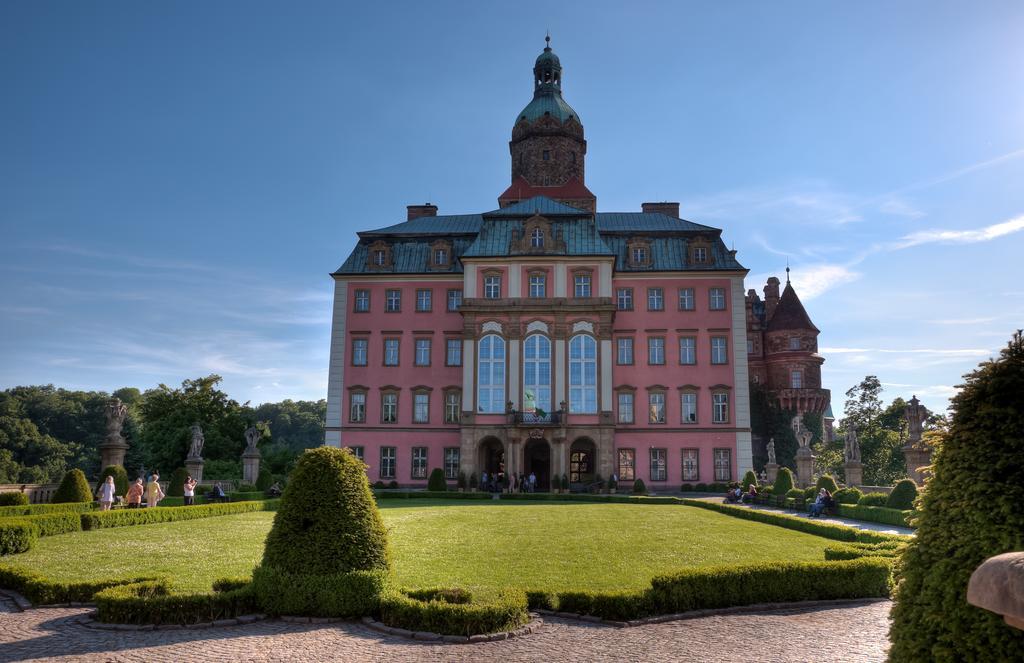 Apartamenty Podzamcze Walbrzych Ruang foto