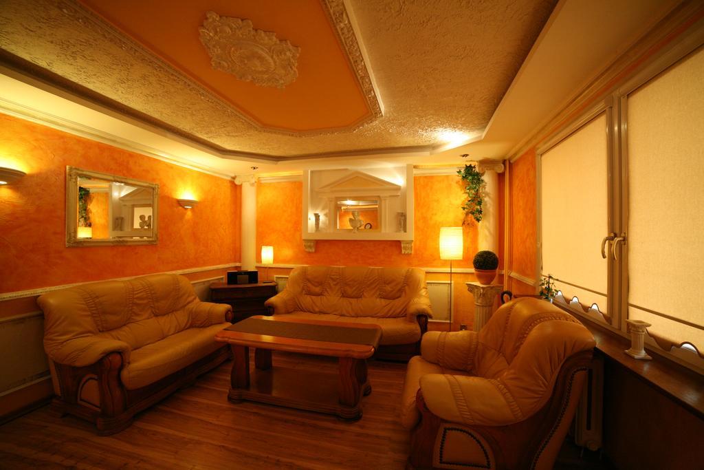 Apartamenty Podzamcze Walbrzych Bagian luar foto